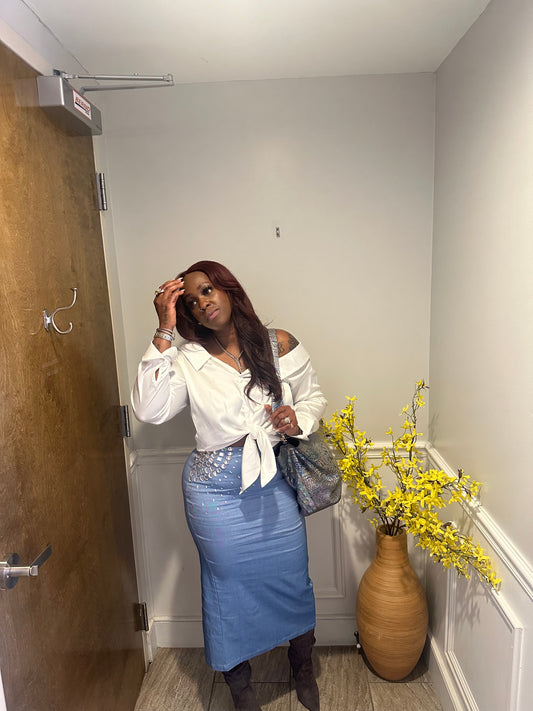 Pop out denim pencil skirt