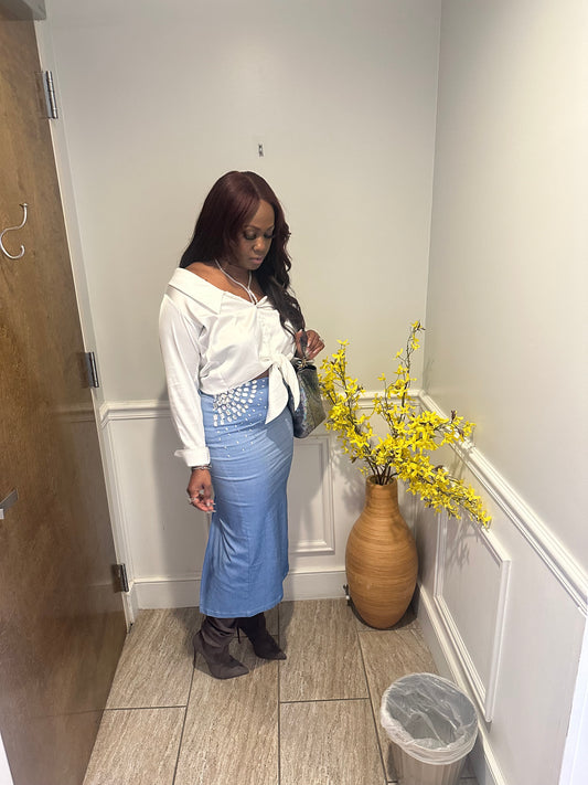 Pop out denim pencil skirt