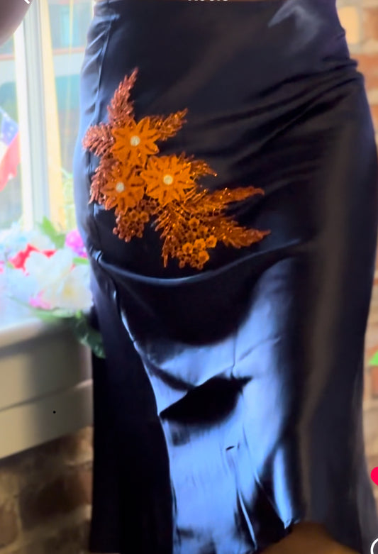 Step out skirt