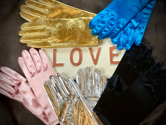 Statement Gloves